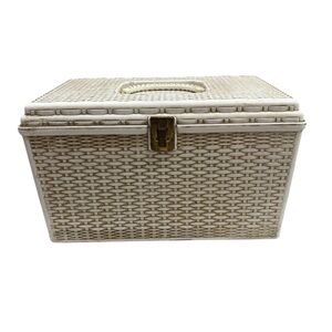 VTG Large White Gold Wilson Wil Hold Wicker Look Sewing Craft Box Quilting